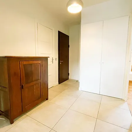 #gv The Charming 2 Bedrooms