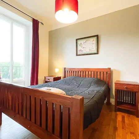 #gv The Charming 2 Bedrooms *